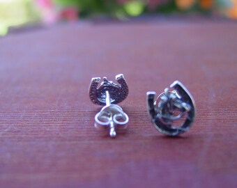 Orecchini a ferro di cavallo pendenti in argento sterling .925 - Italia