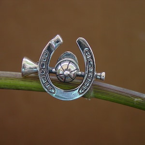 Equestrian Horseshoe Brooch -  Riding Cap Pin - Hunting Horn Crop Brooch - Equestrian Pin - Horse Jewelry - Horse Lover Gift - Horse  Brooch