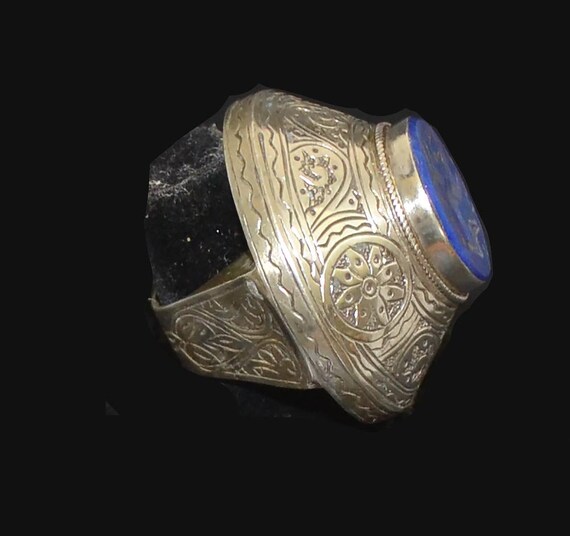 Older Silver Afghan Signet Ring With Turquoise En… - image 2