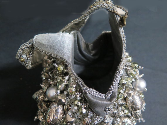 Little Clutch Handbag Covered With An Array Of Br… - image 7