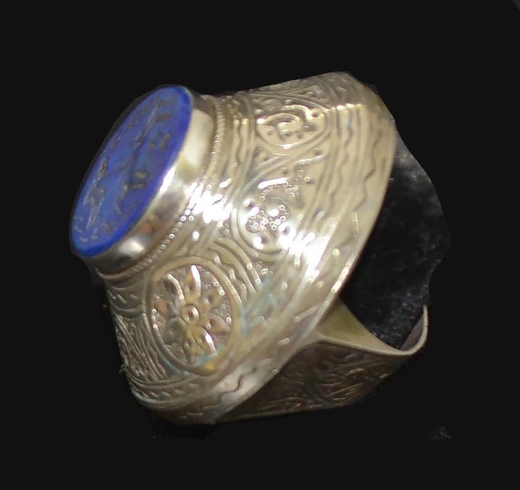 Older Silver Afghan Signet Ring With Turquoise En… - image 4