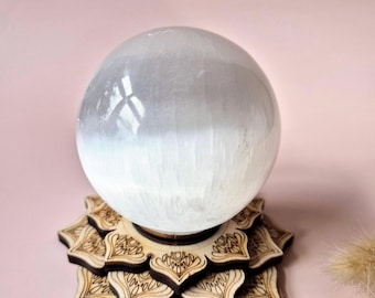 SFERA DI CRISTALLO DI SELENITE Satinata Risparmio circa 80 mm - Regalo di cristallo per lei