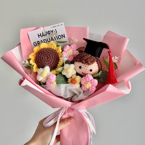 Handmade Crochet Graduation Bouquet with Knitted Graduate Plush,Kids Gift,Sunflowers,UK/US Custom Gift for Graduates,Eternal Floral Keepsake
