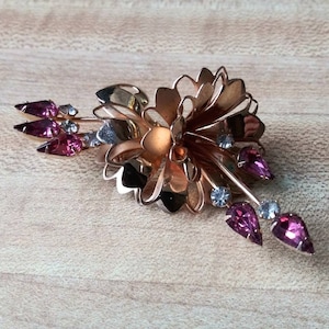 Vintage Brooch Trumpet Flower w Pear Shaped Pink Rhinestones 50&#39;s 60&#39;s Mid Century Fashion Jewelry