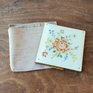 Vintage Pressed Powder Compact Rex Fifth Avenue Square w Pouch Embroidered Rose & Flowers Gold Ornate Back w Puff 50&#39;s Mid Century Cosmetics