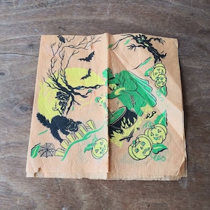 Vintage Halloween Napkin Arancione Carta Tovagliolo w Strega Cauldron Nero Gatto Zucche Ragnatele Pipistrelli Owl Spooky Tree 50&#39;s Mid Century Ephemera