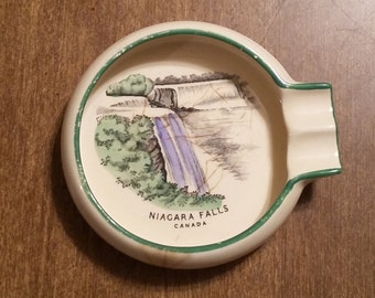 Vintage Ashtray Carlton Ware England Niagara Falls Canada Travel Souvenir 40/'s 50/'s Collectible Tobacciana Tiny Bowl Decor Shabby Chic