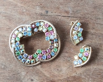 Vintage Brooch & Earrings Colorful Pastel Rhinestones Demi Parure 50's 60's Mid Century Fashion Jewelry