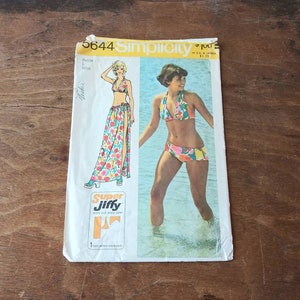 Vintage Pattern Simplicity 5644 Misses Super Jiffy Bikini, Wrap, & Tie Skirt 1973 Beach Wear 70&#39;s Fashion Sewing