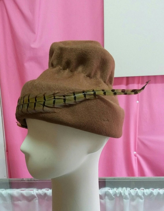 Vintage 1940s Wool Hat With Long Feather Accent - Etsy display picture 2