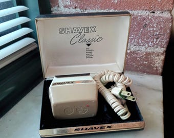Vintage Shavex Electric Shaver: 1960s Mid Century Grooming Tool