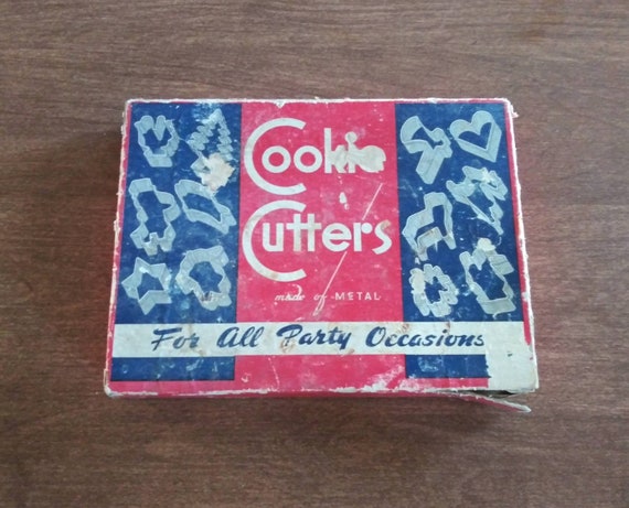 Vintage Metal Cookie Cutters: 1950s Holiday Baking, Original Box