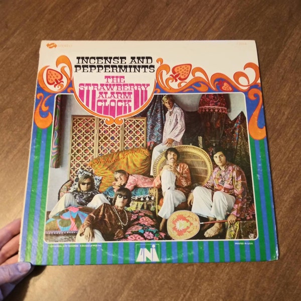 Vintage Vinyl Record Album The Strawberry Alarm Clock Incense and Peppermints 60's Psychedelic Rock n Roll