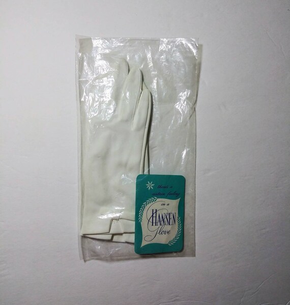 Vintage Gloves Hansen White Formal Gloves w Wrist… - image 2