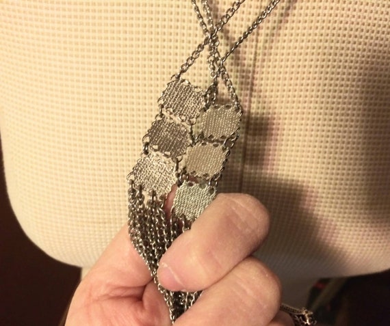 Vintage Necklace Silver Chain with Reticulated Sq… - image 5