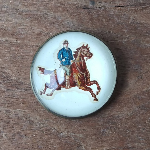 Antique Domed Horse Bridle Rosette Glass & Brass Brooch Horse Rider Vintage Equestrian Jewelry 1900's Edwardian Fashion Fox Hunt Fox Hounds