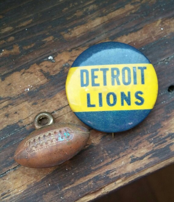 Vintage Pinback Button Badge Detroit Lions Origina