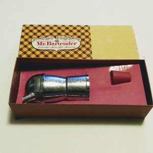 Vintage Bar Bottle Spout Mr. Bartender Chrome Metal Pouring Spout Spigot in Original Box