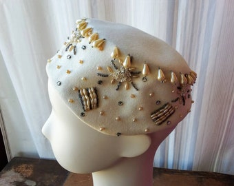 Vintage Hat Elizabeth Ford New York Winter White Cream Dripping Pearls and Rhinestones Mid Century Fashion