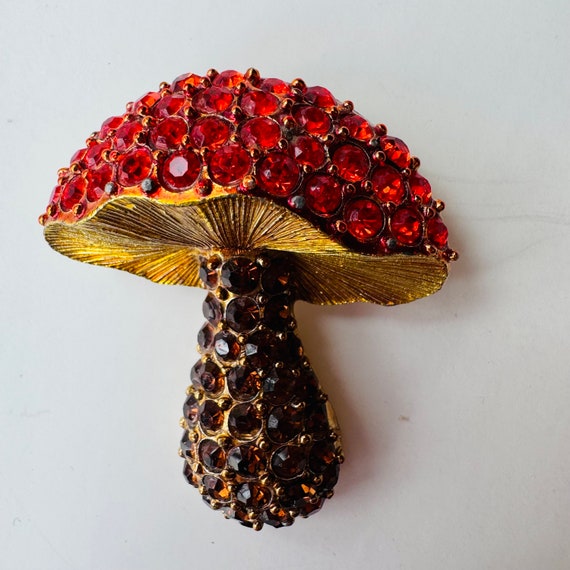 Vintage Rhinestone Mushroom Brooch Pin Gold Red R… - image 3