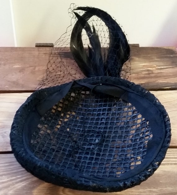 Vintage Hat Black Lace Beret Skull Cap w Iridesce… - image 3