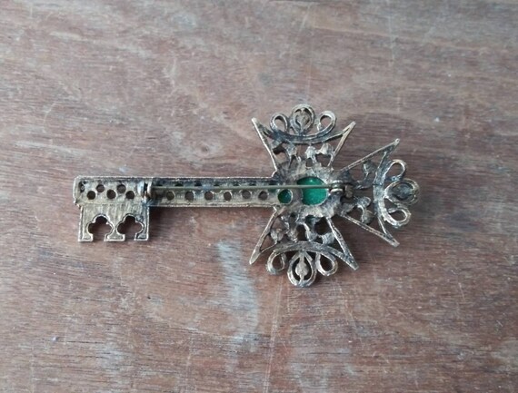 Vintage Key Brooch Large Brass Filigree Key with … - image 4