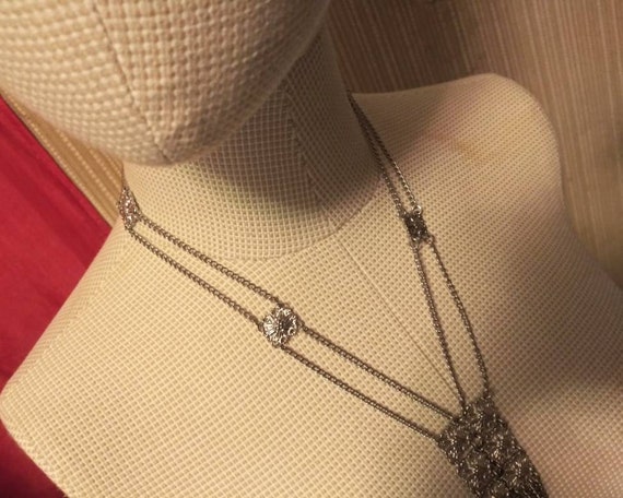 Vintage Necklace Silver Chain with Reticulated Sq… - image 3