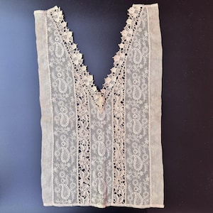 Antique Lace Collar Bib Bodice Insert Paisley Lace
