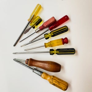 Vintage Screwdrivers Pick one Reed and Prince Professional Wood Handle flathead Philips head Vintage tools