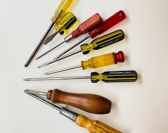 Vintage Screwdrivers Pick one Reed and Prince Professional Wood Handle flathead Philips head Vintage tools