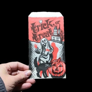 Vintage Trick of Treat Tassen Halloween Ephemera Ghost Black Cat Jack O Lantern Haunted House Happy Face 60&#39;s 70&#39;s Party Bags Coronet Creation