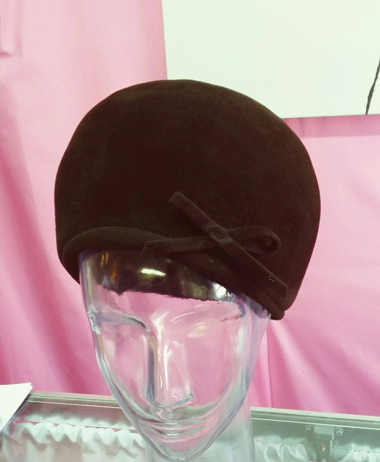 Vintage Pillbox Hat Bow Brown Velvet Junior B Retro Turban Style Mid Century Vintage Light Brown Velvet 50 main image 2