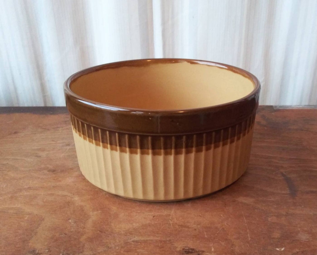 Vintage Souffle Crock TG Green England Pottery Natural Ruffled Planter