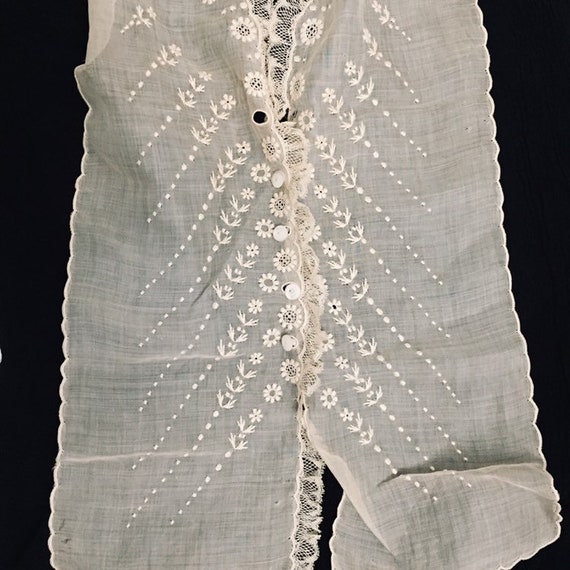 B. Altman Lace Collar with Buttons Made in France… - image 6