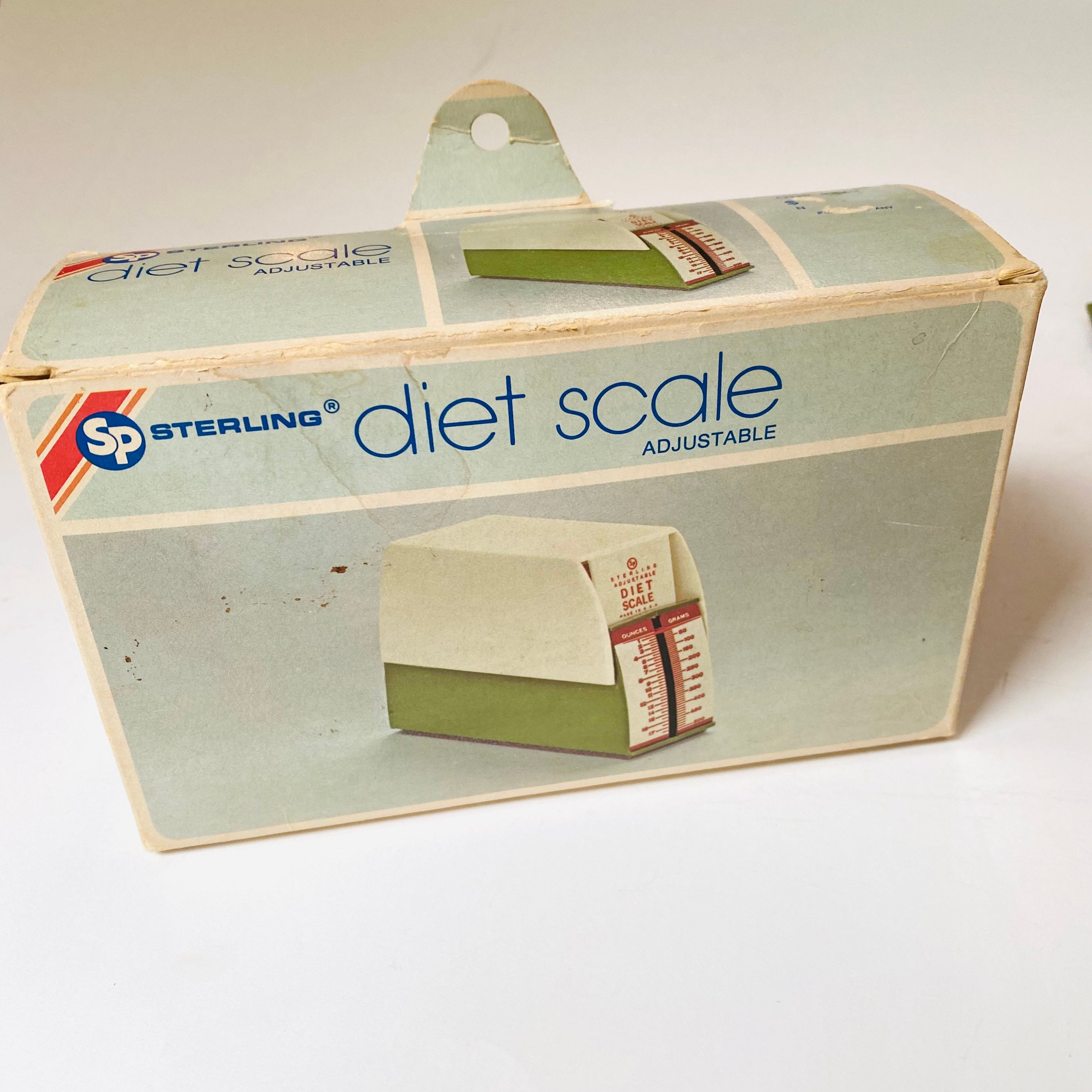 Food and Drink Diet Scale Kit, Vintage With Calorie Counter