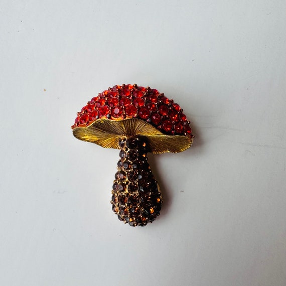 Vintage Rhinestone Mushroom Brooch Pin Gold Red R… - image 6