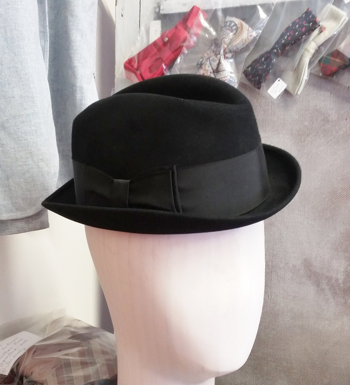 Vintage Dobbs Fedora Hat, Black Felt With Leather Band, 1940s-50s 