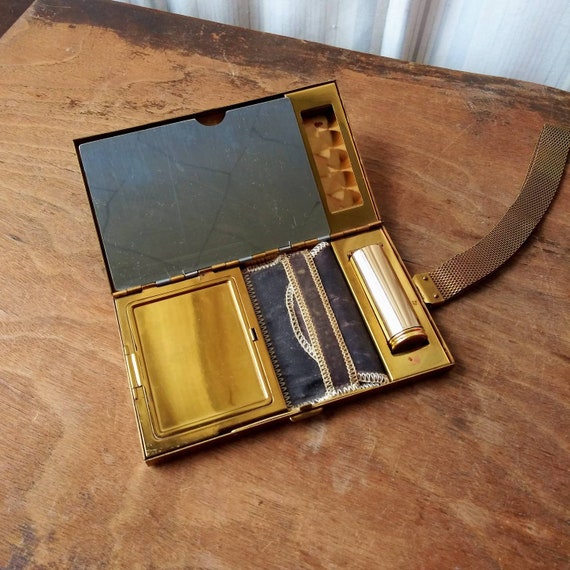 Vintage Wristlet Compact Makeup Purse Original Bo… - image 2