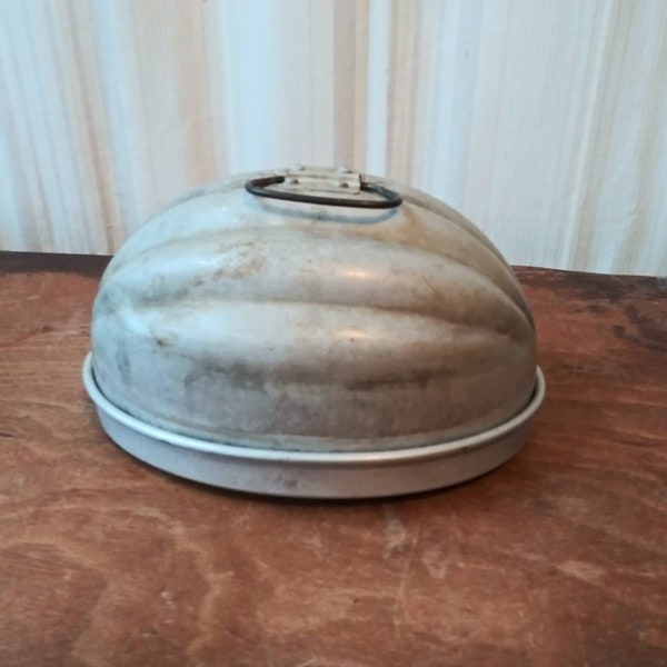 vintage Steamed Pudding Mold Acorn Shape Oval w Couvercle & Poignée Usure Ever Aluminium Étain Cuisson Moule 40's Country Kitchen Farmhouse Decor Rustique