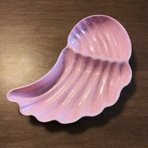 Vintage Speckled Pastel Pink Wing Divided Bowl California Pottery USA 50&#39;s Mid Century Decor Entertaining Ridged Bowl