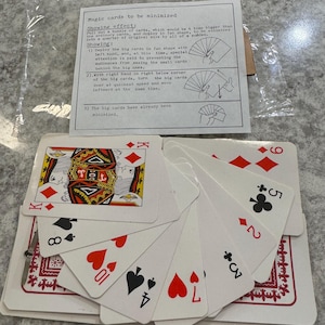 Vintage Magic Giant Card Fan speelkaart Goochelaar Fan Trick Cardistry Fan bloeit magische kaarten