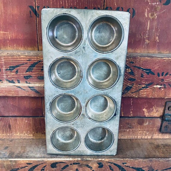 8 cup muffin pan deals