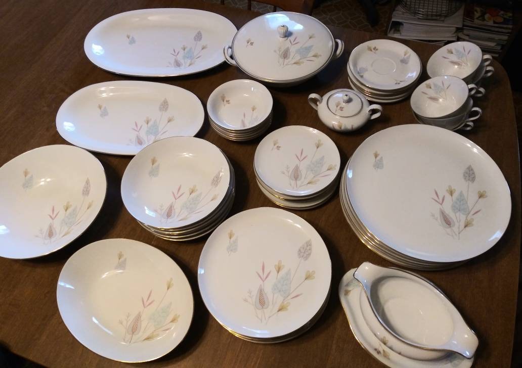 人気沸騰ブラドン PICK FROM Pieces of Vintage Eschenbach Winterling Porcelain アンティーク雑貨