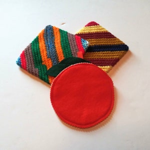 Vintage Pot Holders Lot Orange Potholder Felt Fruit & 2 Square Knit Rainbow Kitchen Decor Handmade 60&#39;s Mid Century Coser Crafting