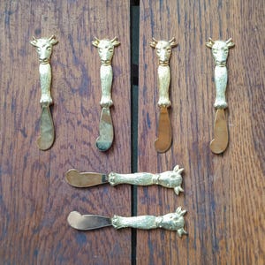 Vintage Hors d&#39;oeuvres Set Gold Cow Bull Cheese Spreaders 60&#39;s Mid Century Fancy Dinner Cocktail Party Utensils