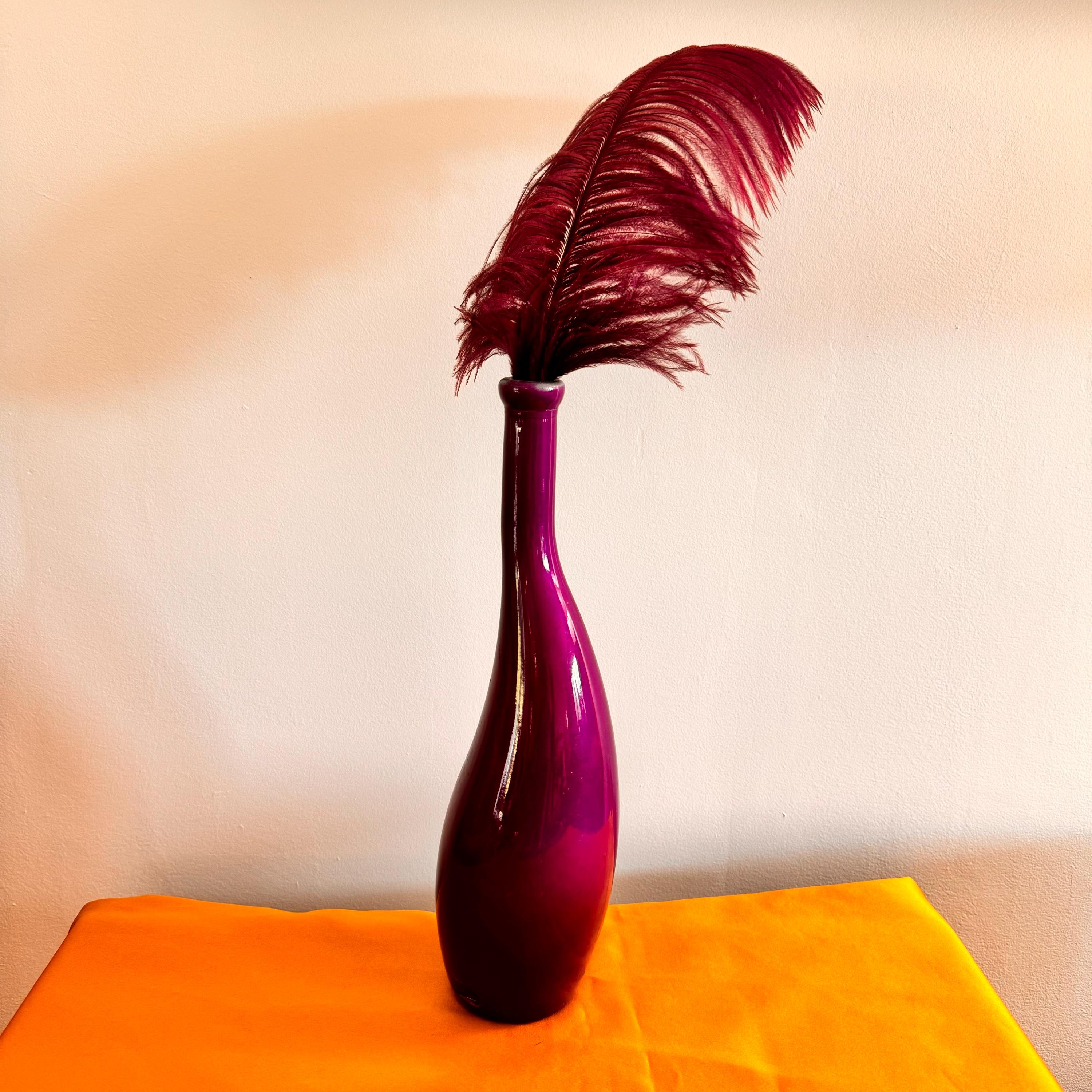 羽根飾り付きヴィンテージパープルアートガラスボトル、抽象的なつぼみ