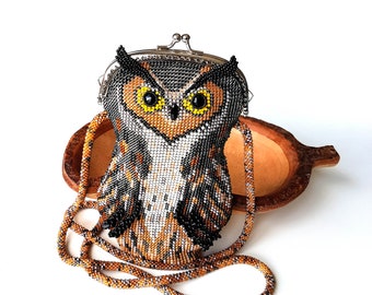 Owl Purse, Beadwoven Crochet Handmade pouch, Small shoulder Handbag, Gift for her