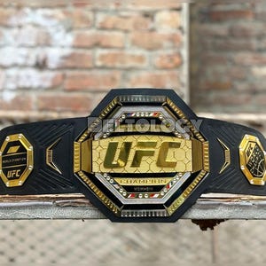 16%off  UFC世界チャンピオンベルト　レプリカ　フルサイズ　希少！ 36%off UFC世界チャンピオンベルト レプリカ フルサイズ 希少