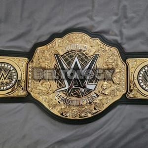 World Heavyweight Championship Replica Belt: 6MM Metal Plates, Real Leather