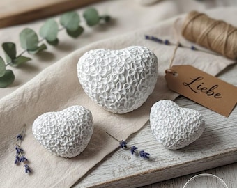 Gift Heart Decoration Raysin White – Handmade with Love – Modern Hygge Home Decor – Valentine's Day Mother's Day Party Favor – Textured Heart